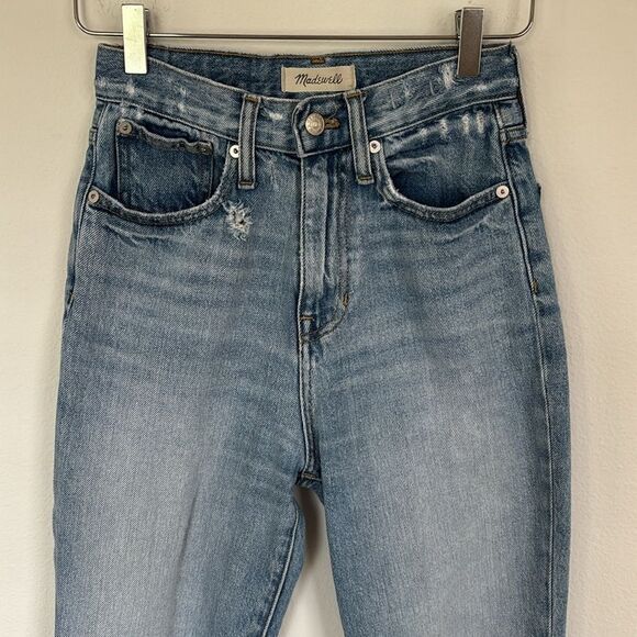 Madewell The Mom Jean High Rise Distressed Size 23T Tall - Picture 3 of 11